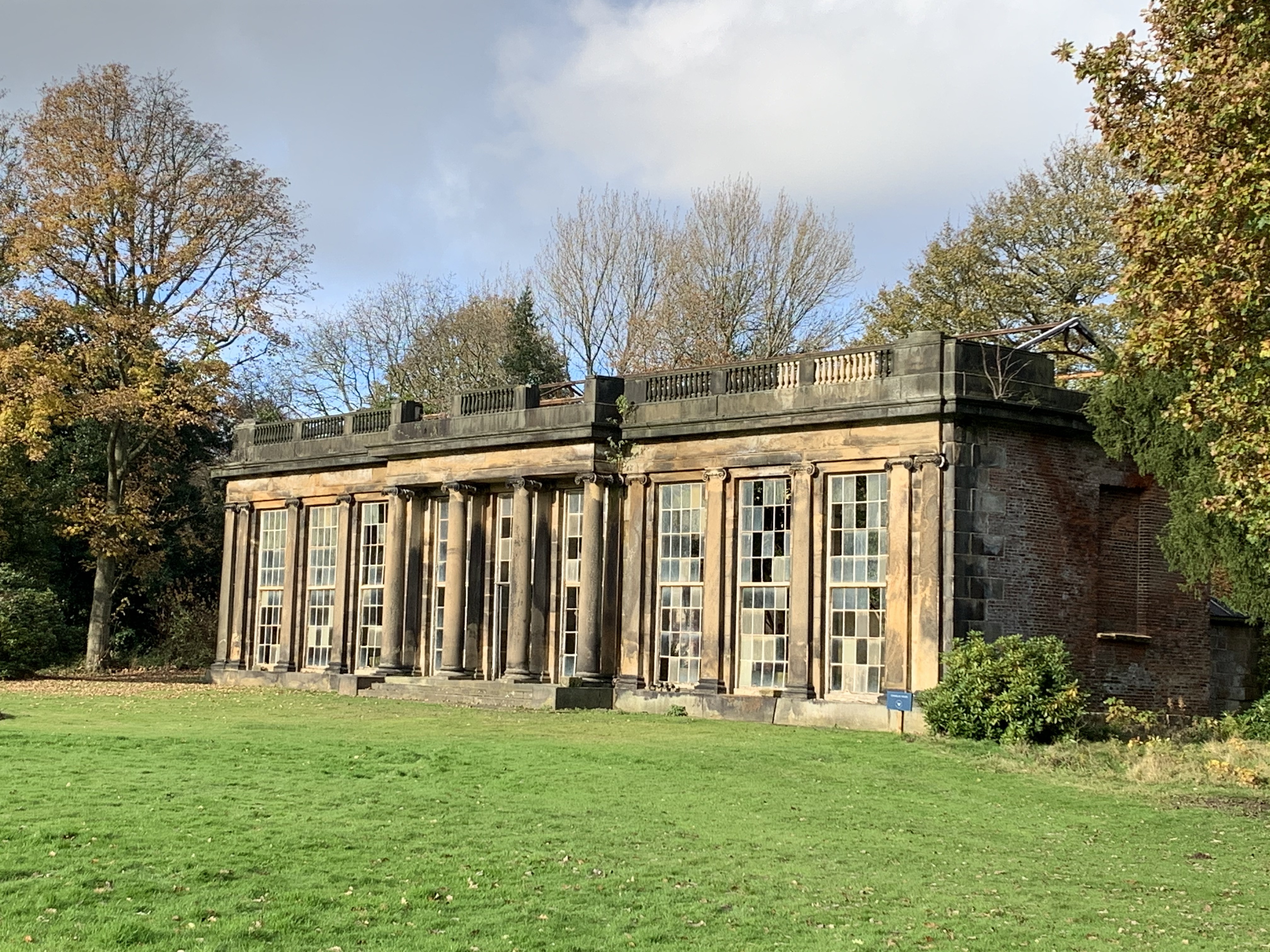 Wentworth Woodhouse & Bawtry Hall, South Yorkshire birds of a feather