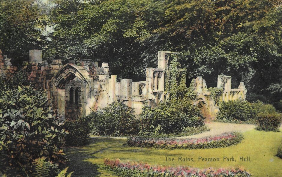 The Ruins, Pearson Park, Hull
