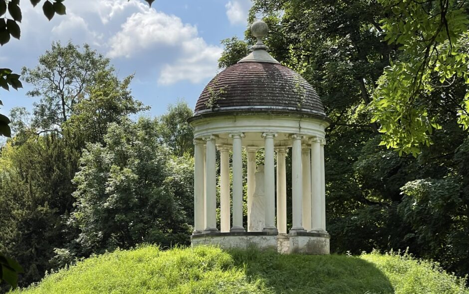 Agatha Christie’s ‘Dead Man’s Folly’